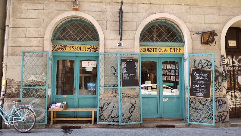 Massolit
