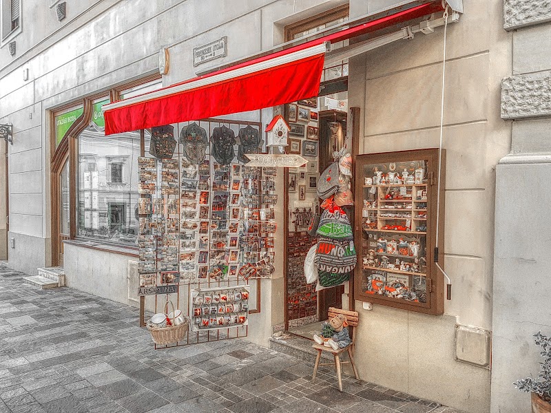 Pécs Market & Shopping