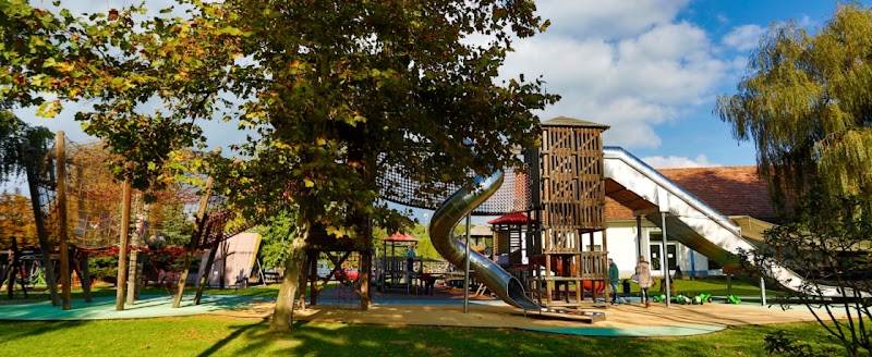 Jókai Park